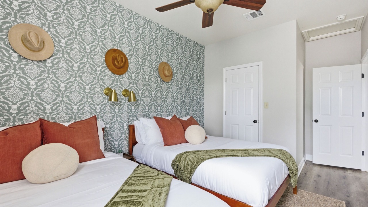 Photo of Bedroom in Govalle