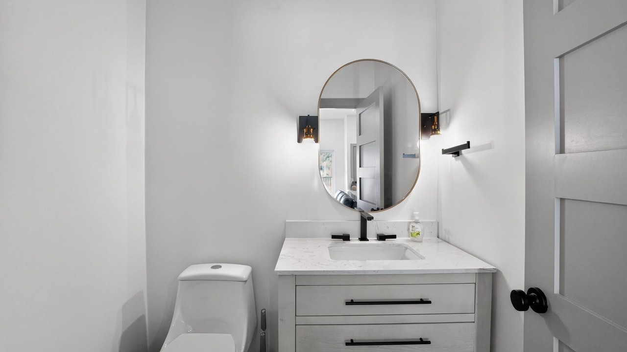 Photo of Bathroom in Parker Lane