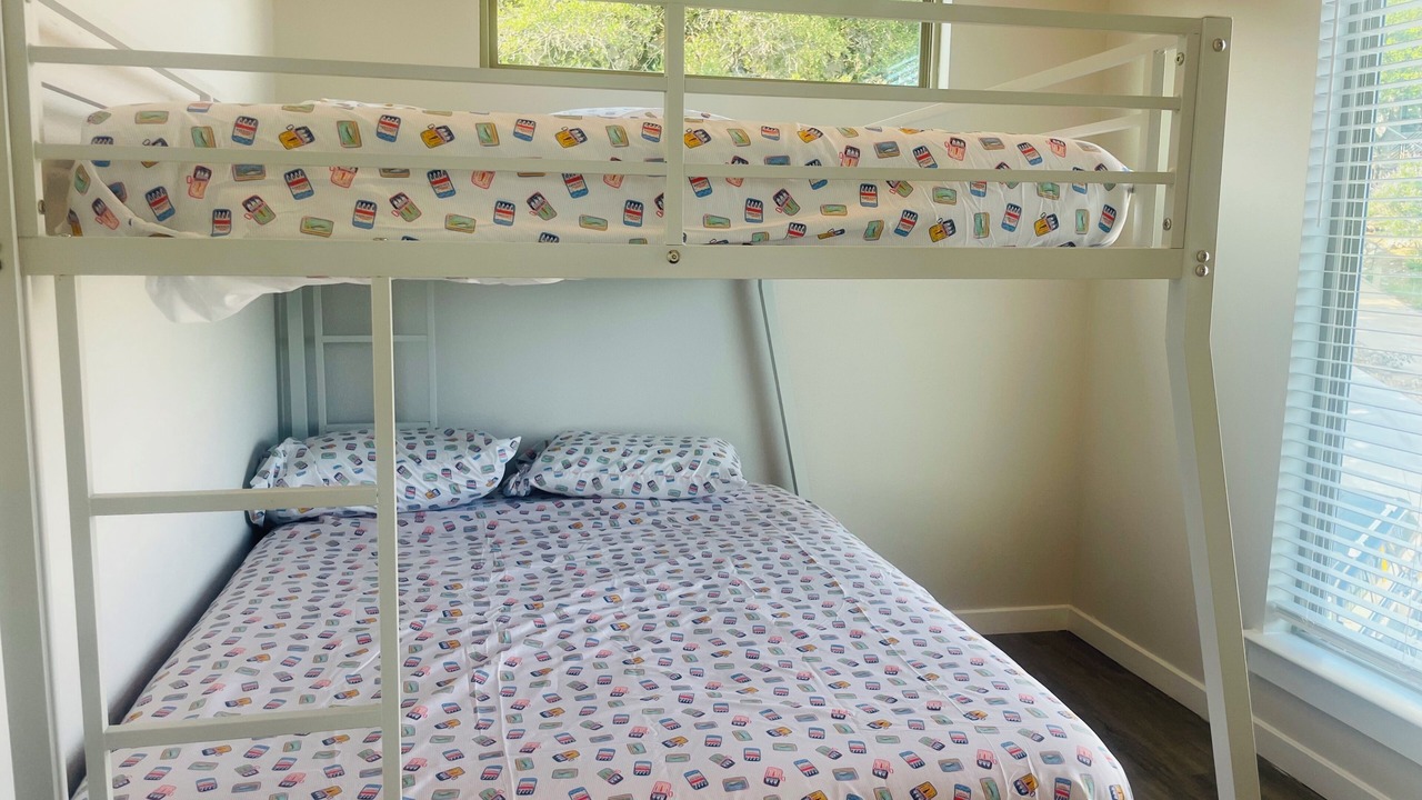 Photo of Bedroom in Lago Vista