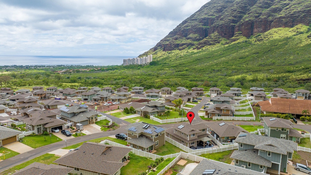 Photo of Outdoor in Makaha Valley