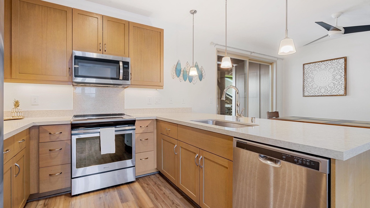 Photo of Kitchen in Makaha Valley