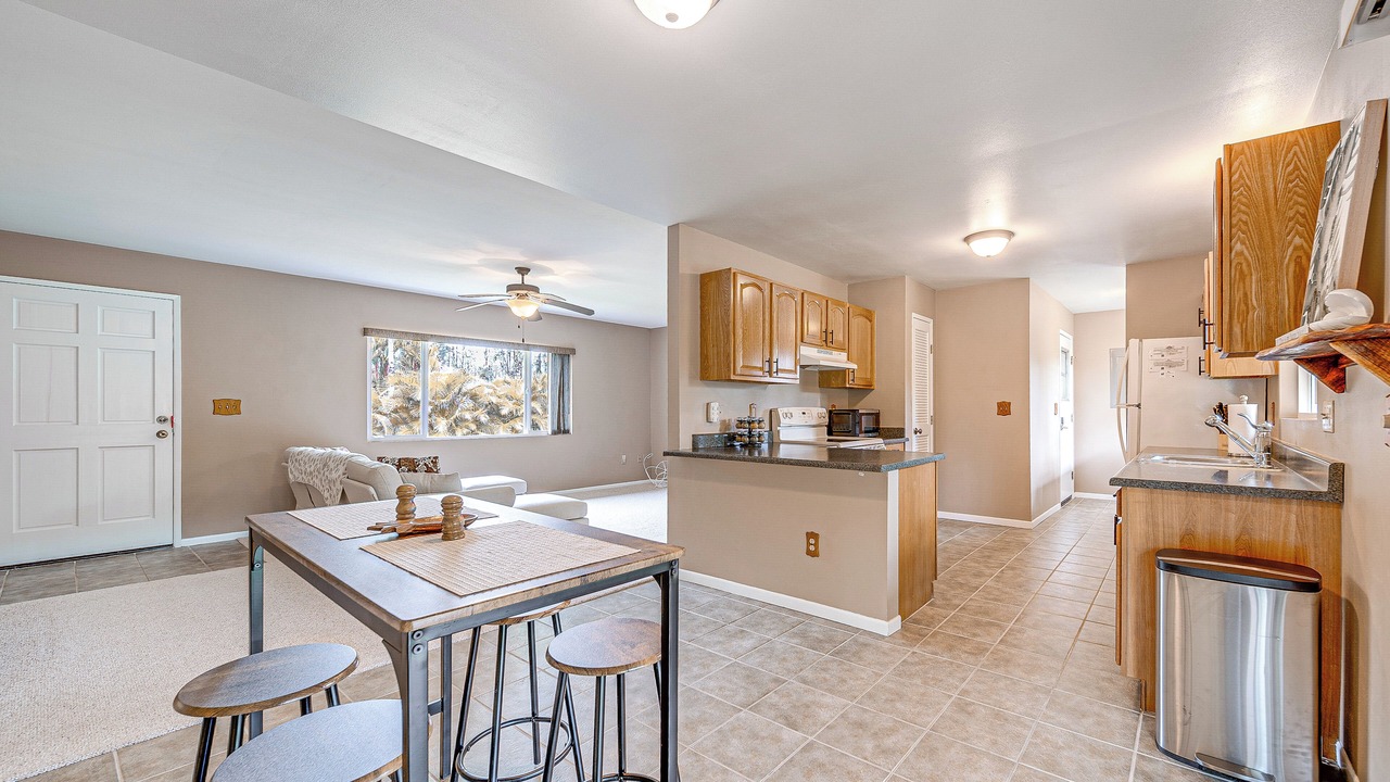 Photo of Kitchen in Ainaloa