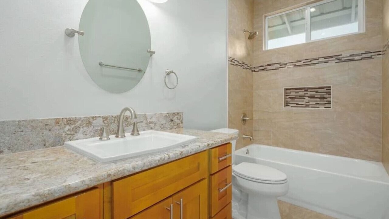 Photo of Bathroom in Keaau