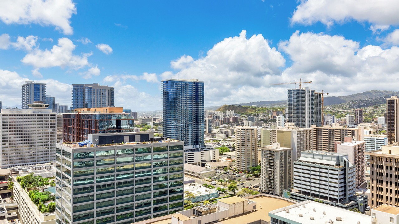 Photo of Others in McCully - Moiliili