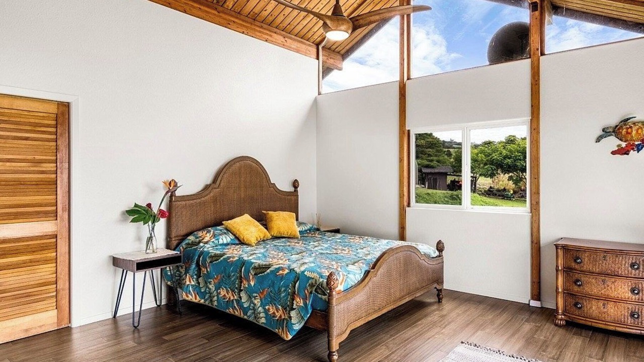 Photo of Bedroom in Kealakekua