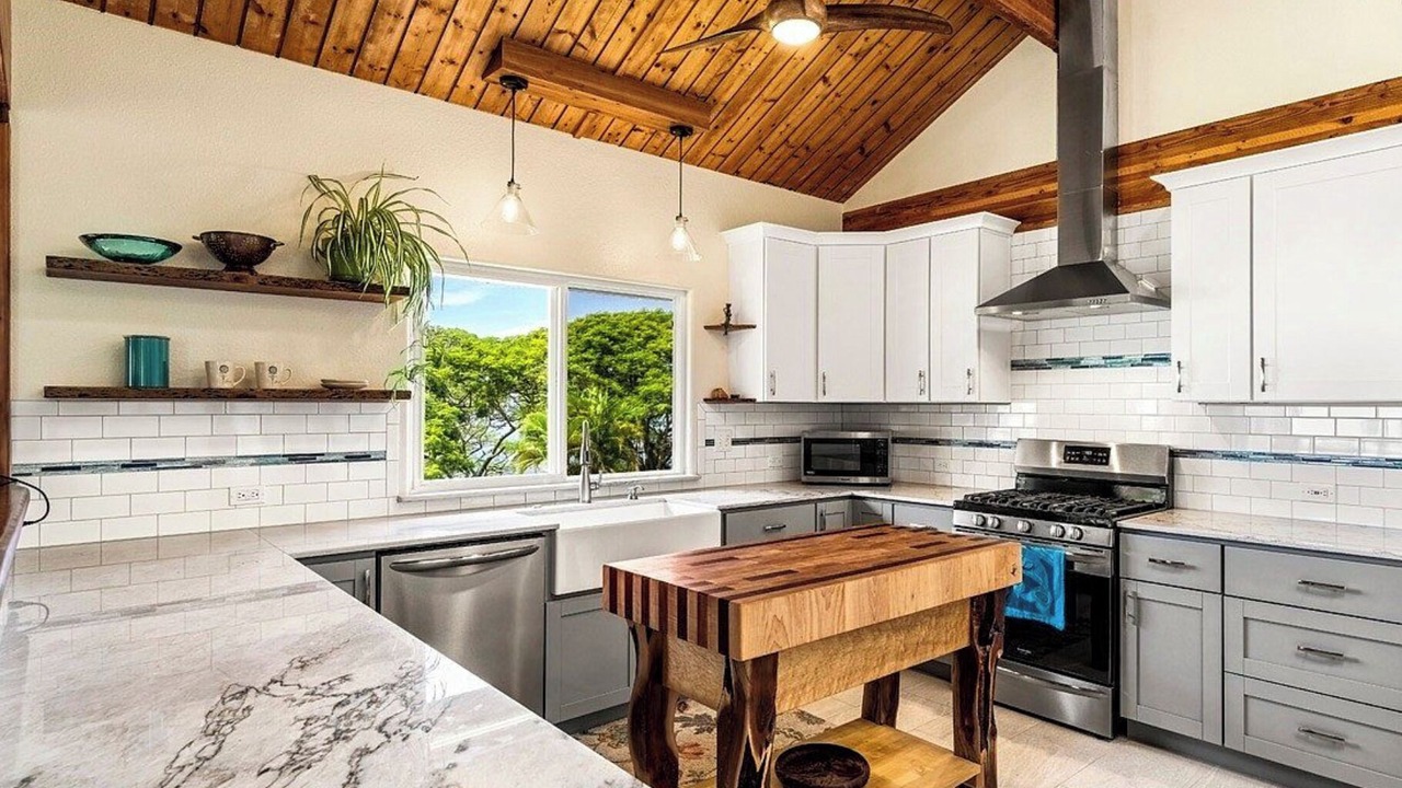 Photo of Kitchen in Kealakekua