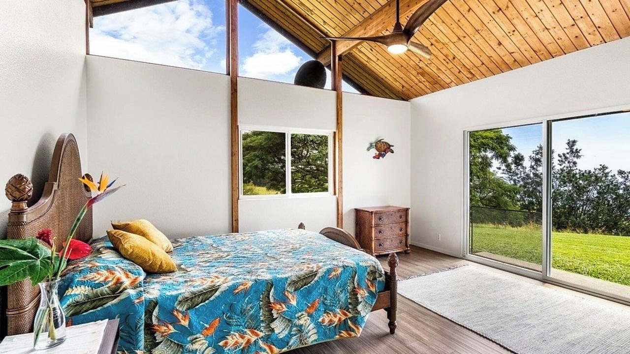 Photo of Bedroom in Kealakekua