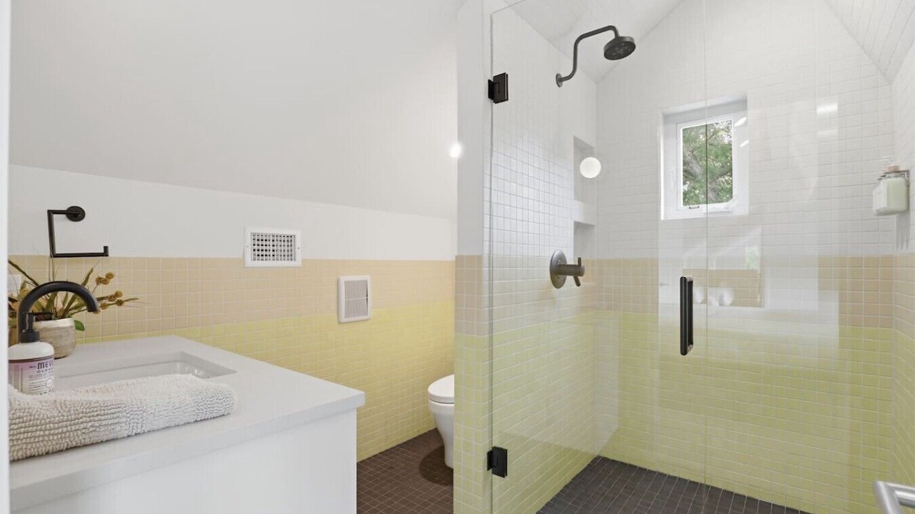 Photo of Bathroom in Bouldin