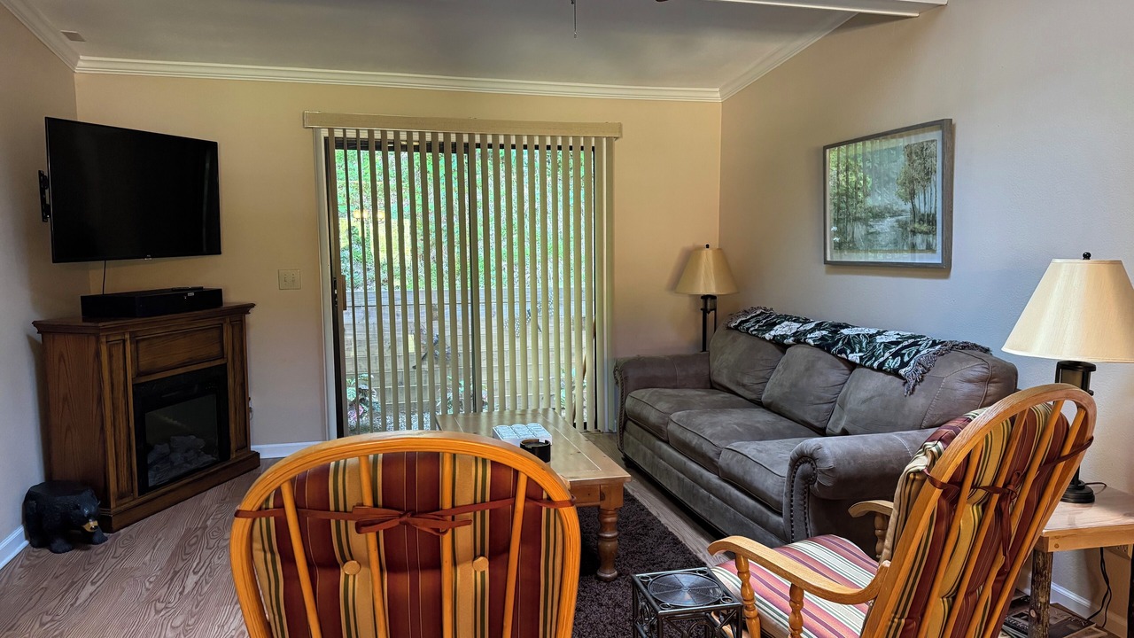 Photo of Livingroom in Lake Lure