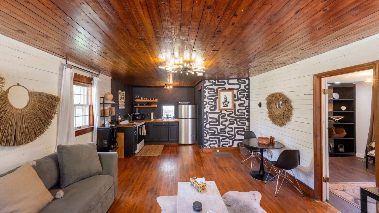 Photo of Livingroom in Gastonia