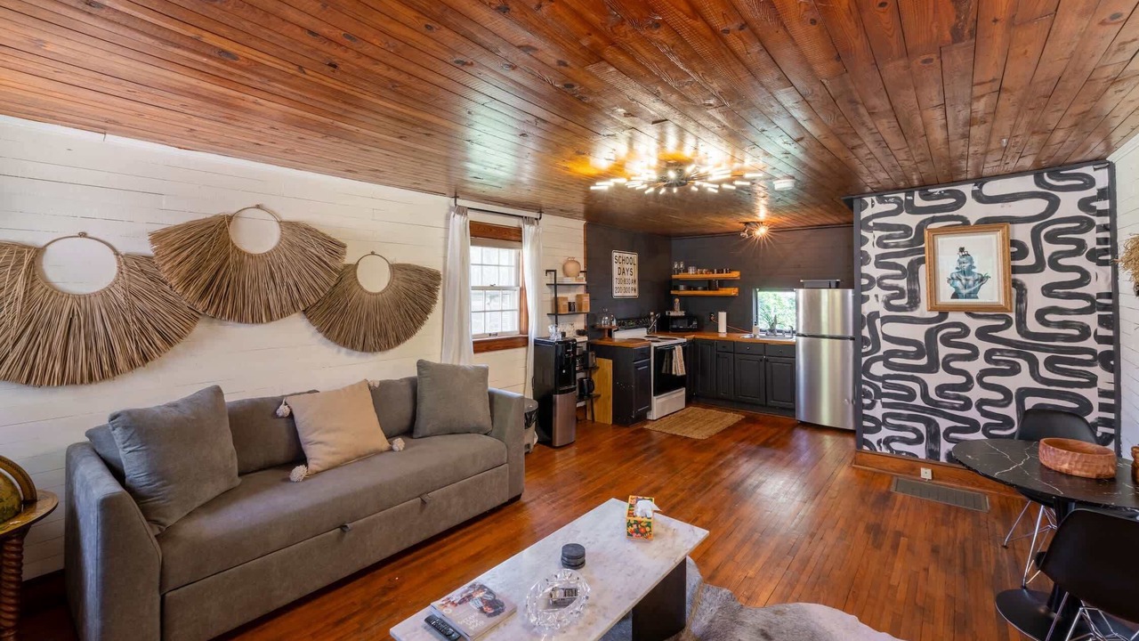 Photo of Livingroom in Gastonia