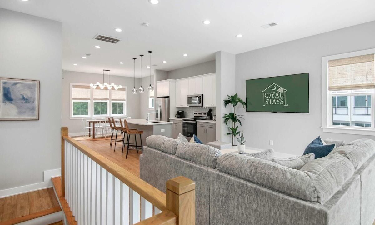 Photo of Livingroom in Mount Pleasant