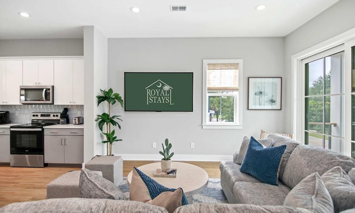 Photo of Livingroom in Mount Pleasant