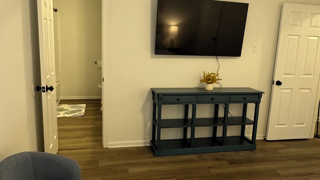 Photo of Bedroom in Roswell