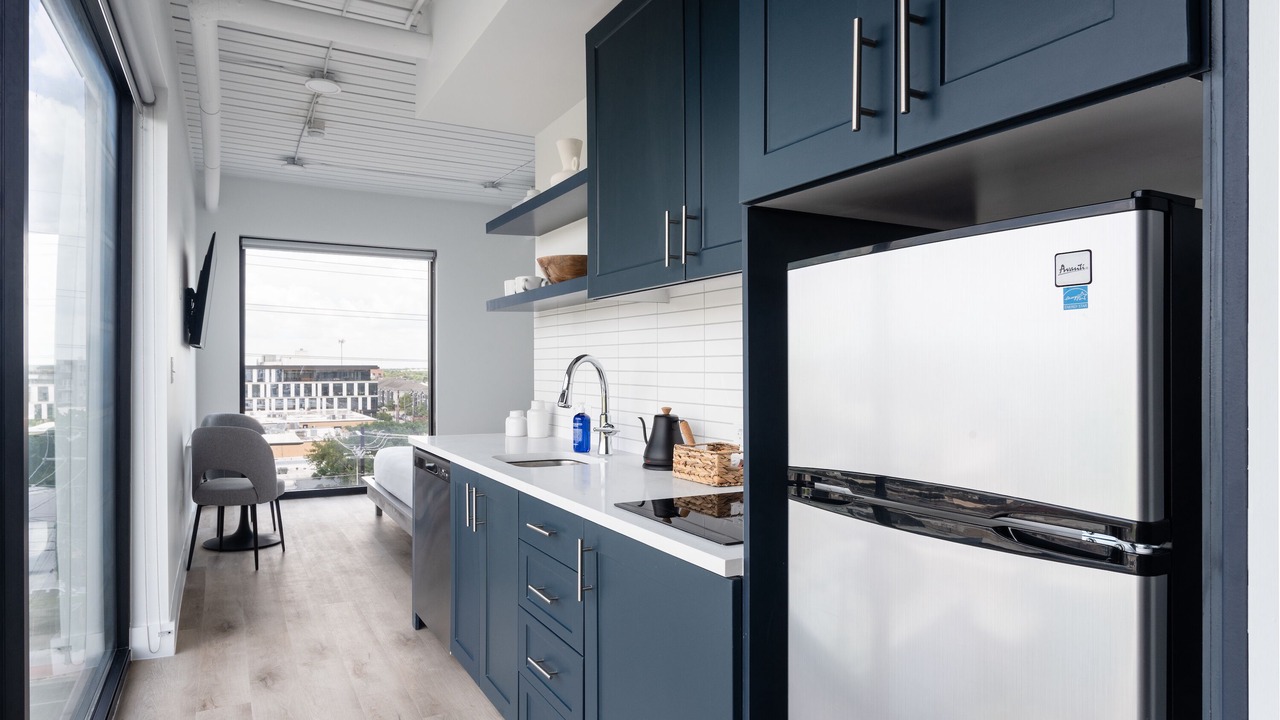 Photo of Kitchen in East Cesar Chavez