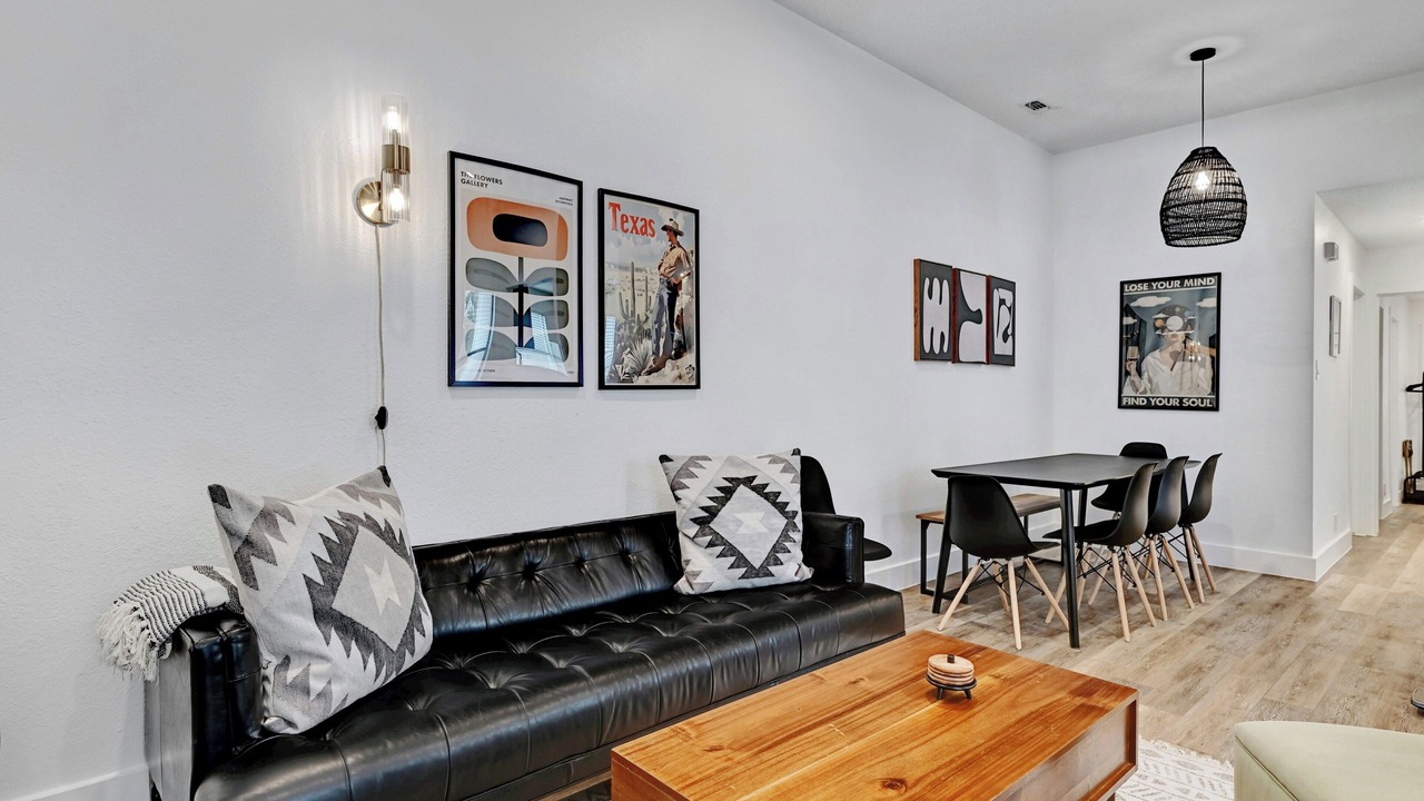 Photo of Livingroom in Austin