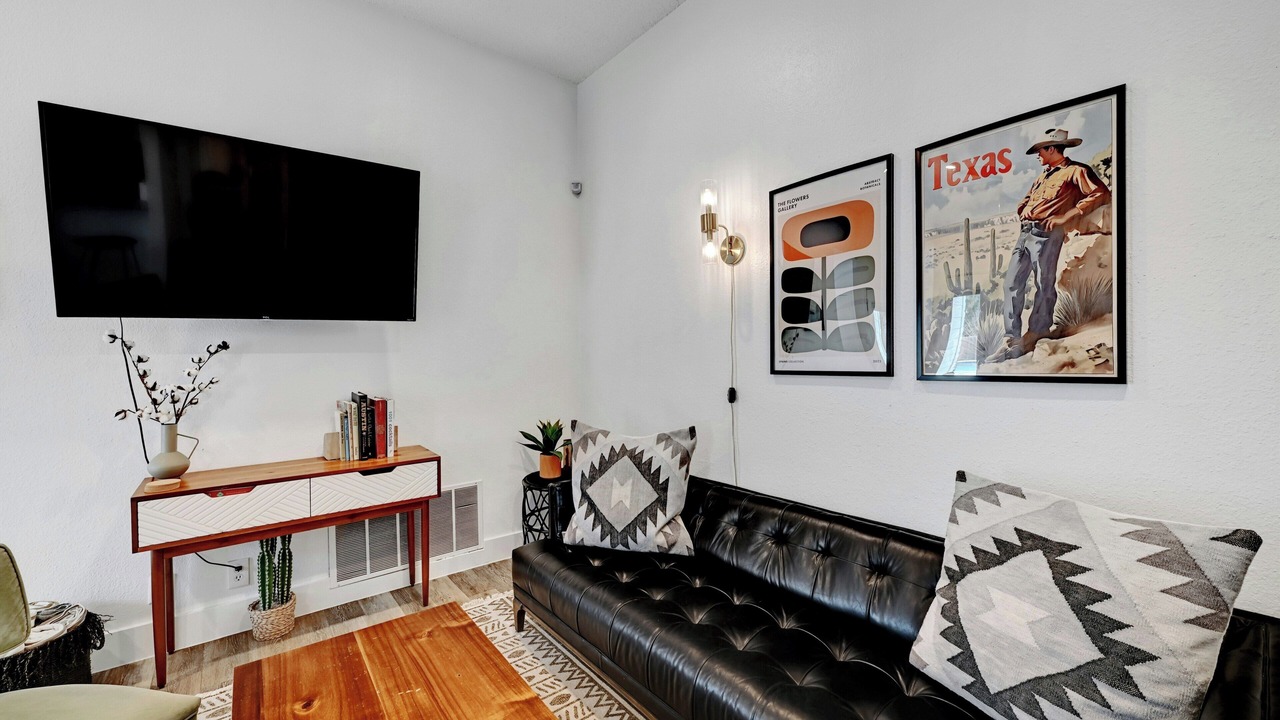 Photo of Livingroom in Austin