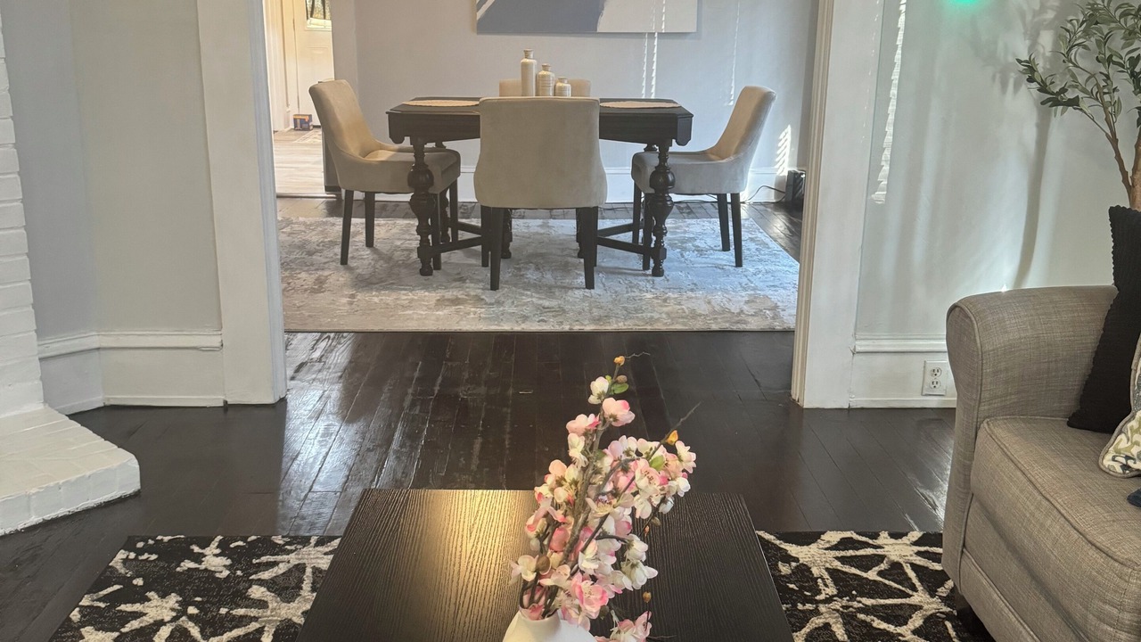 Photo of Livingroom in Waycross