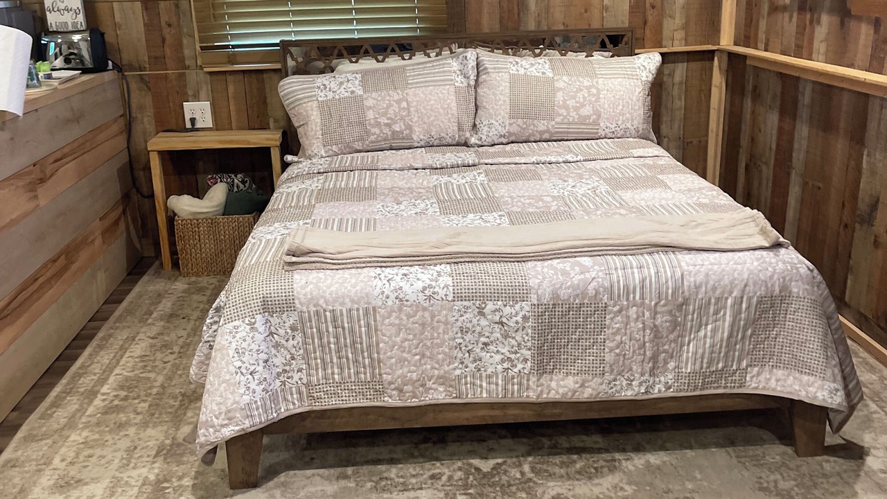Photo of Bedroom in Hickory