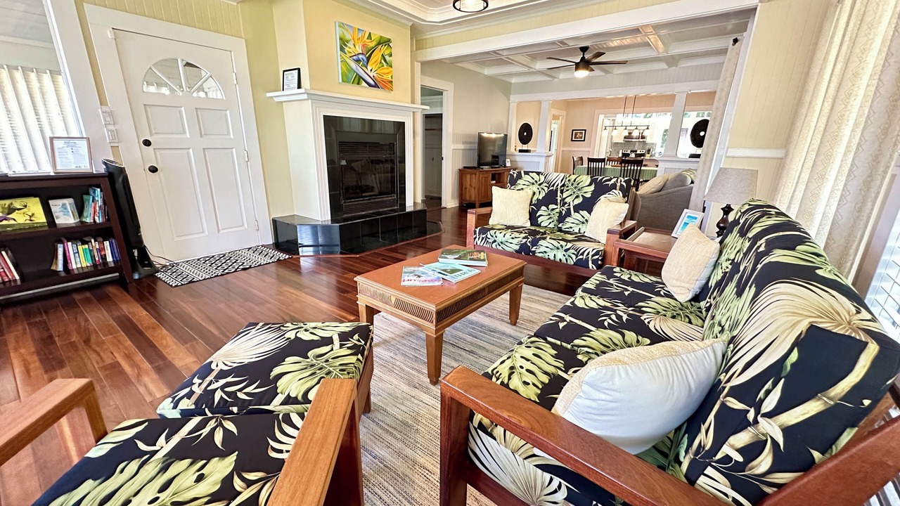 Photo of Livingroom in Hilo