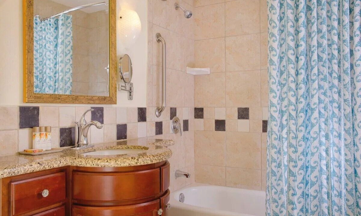 Photo of Bathroom in Ko Olina