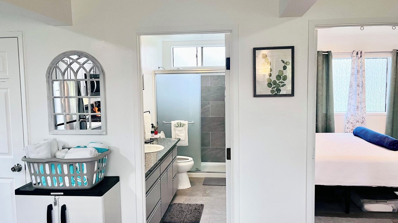Photo of Bathroom in Royal Hawaiian Estates