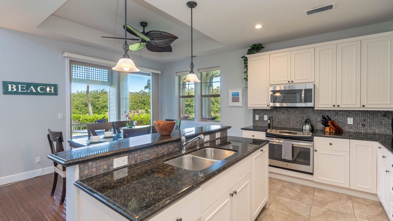 Photo of Kitchen in Kulalani