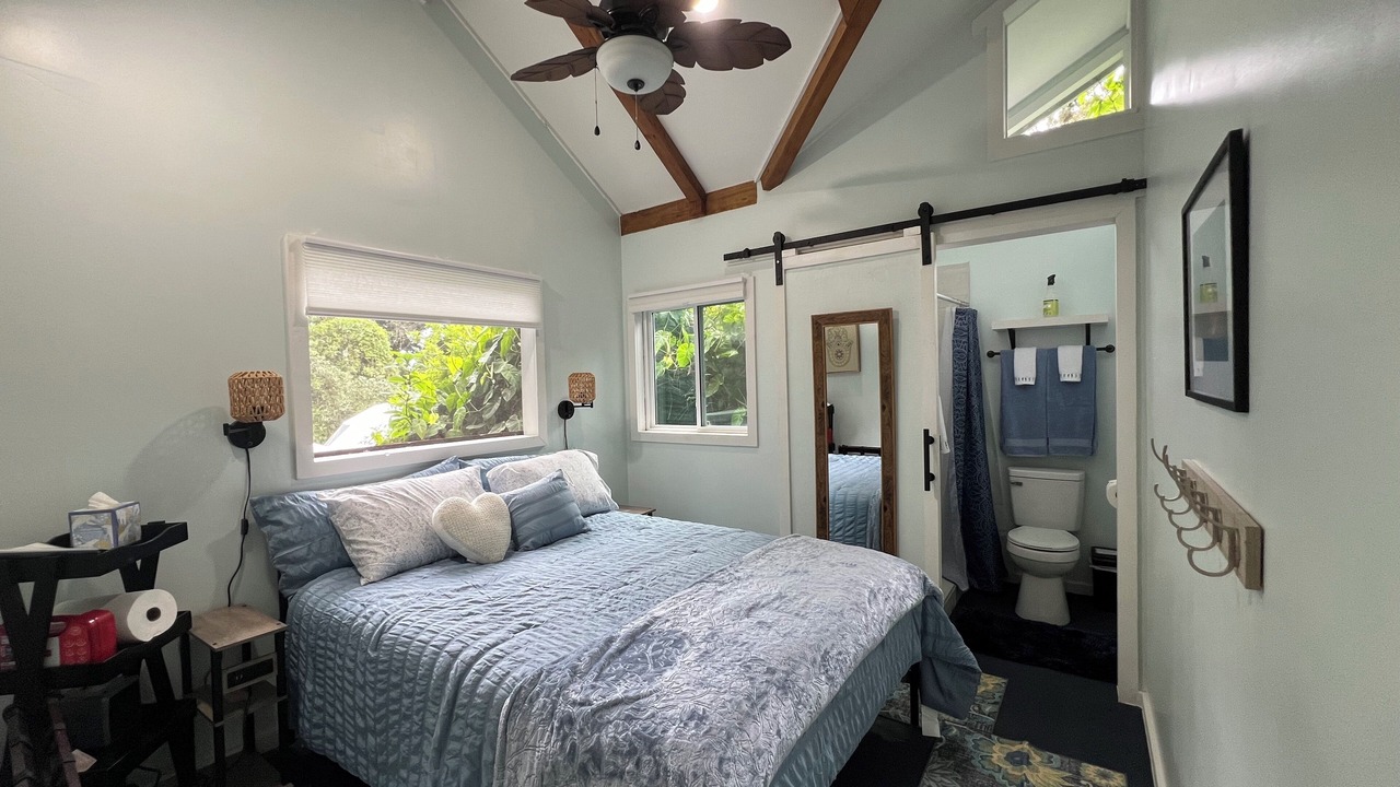 Photo of Bedroom in Kealakekua