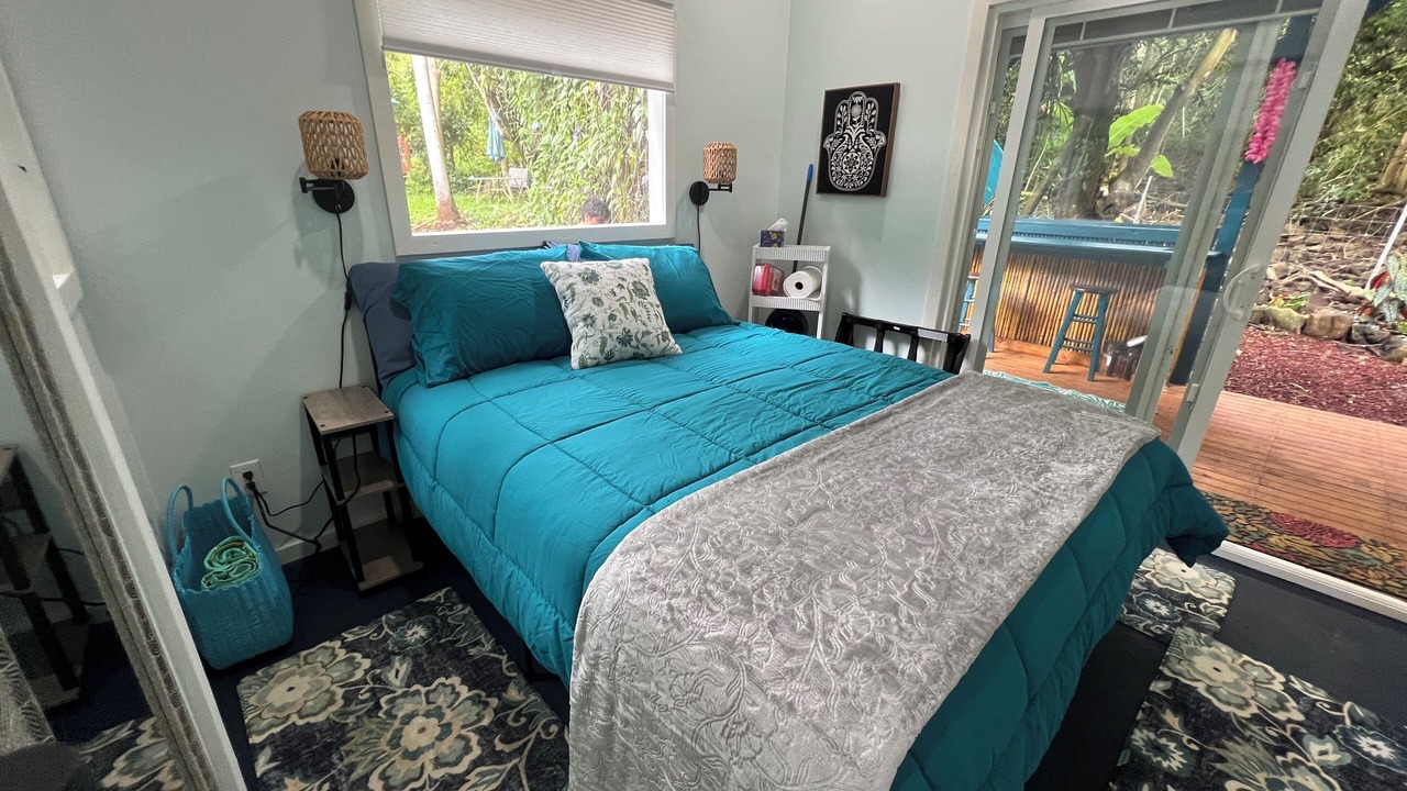 Photo of Bedroom in Kealakekua