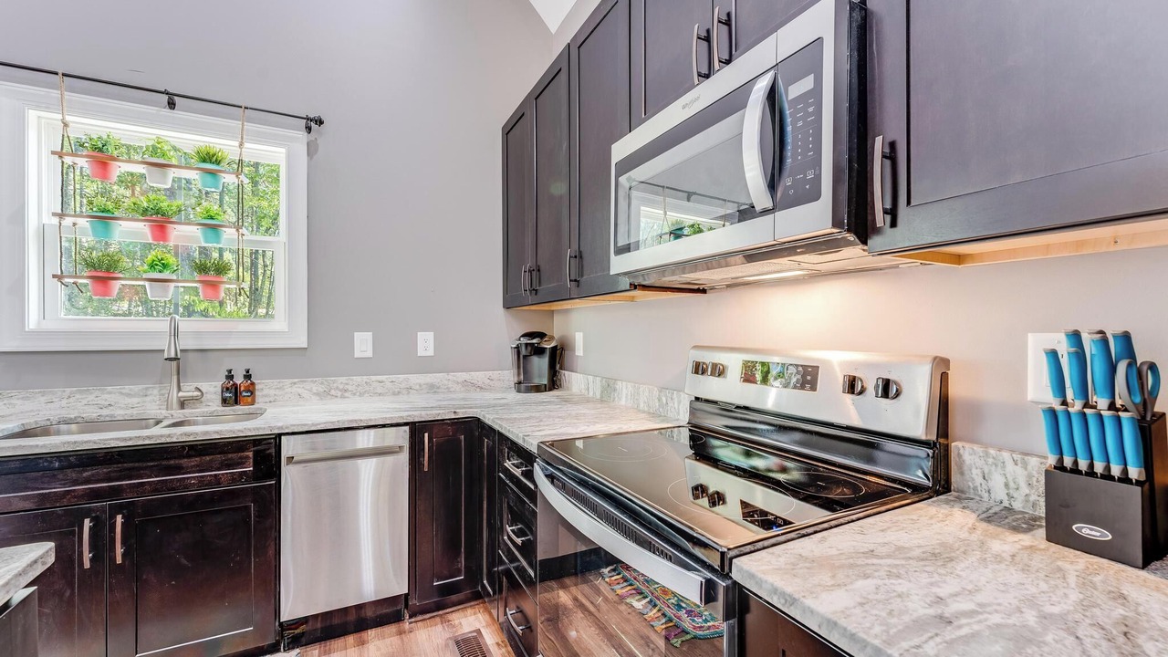 Photo of Kitchen in Tamassee