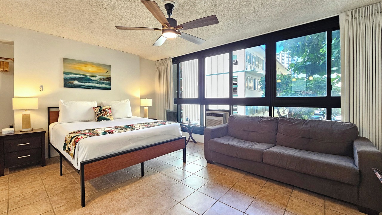 Photo of Bedroom in Diamond Head - Kapahulu - St. Louis