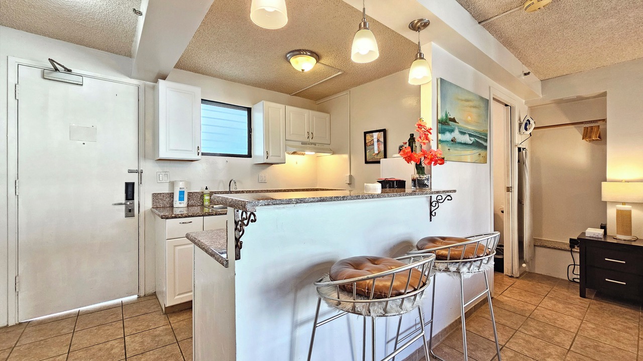 Photo of Kitchen in Diamond Head - Kapahulu - St. Louis