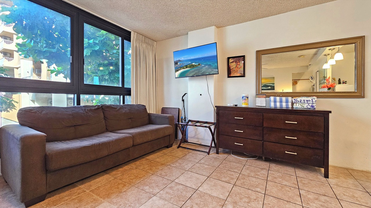 Photo of Livingroom in Diamond Head - Kapahulu - St. Louis