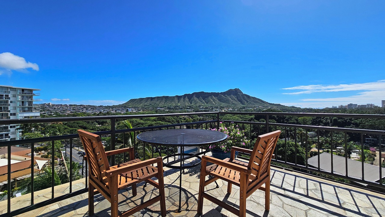 Photo of Outdoor in Diamond Head - Kapahulu - St. Louis