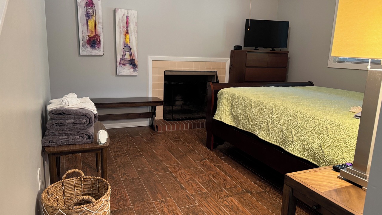Photo of Bedroom in Wade Hampton