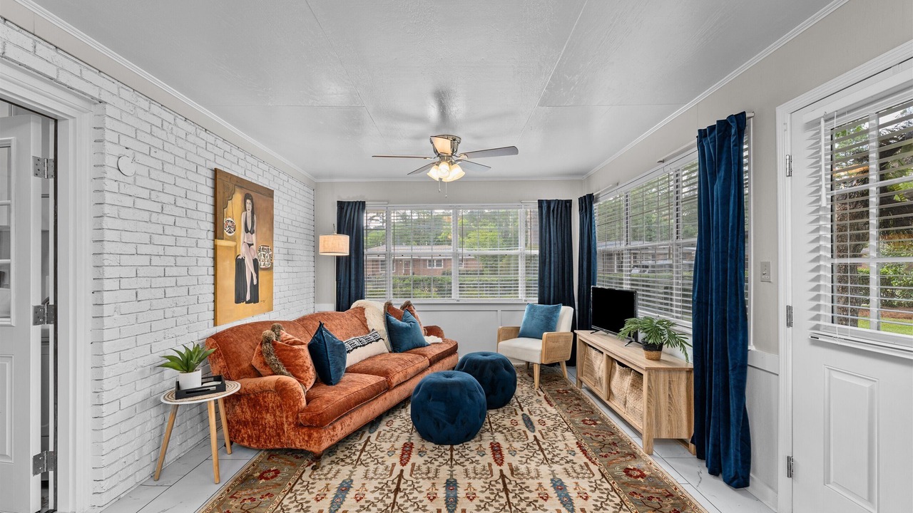 Photo of Bedroom in Martinez