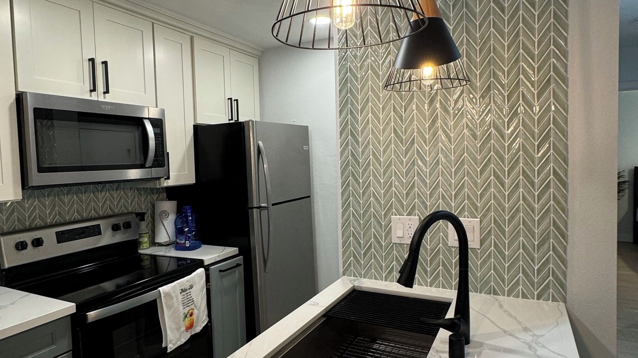 Photo of Kitchen in Waikoloa