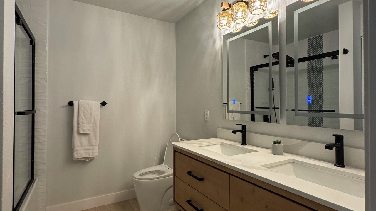 Photo of Bathroom in Waikoloa
