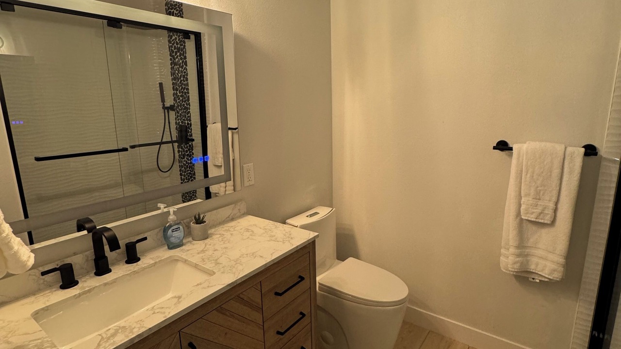 Photo of Bathroom in Waikoloa