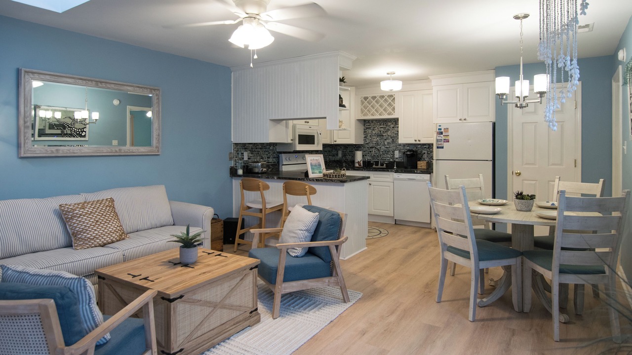 Photo of Livingroom in Sea Scape