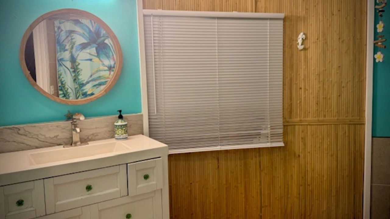 Photo of Bathroom in Discovery Harbour