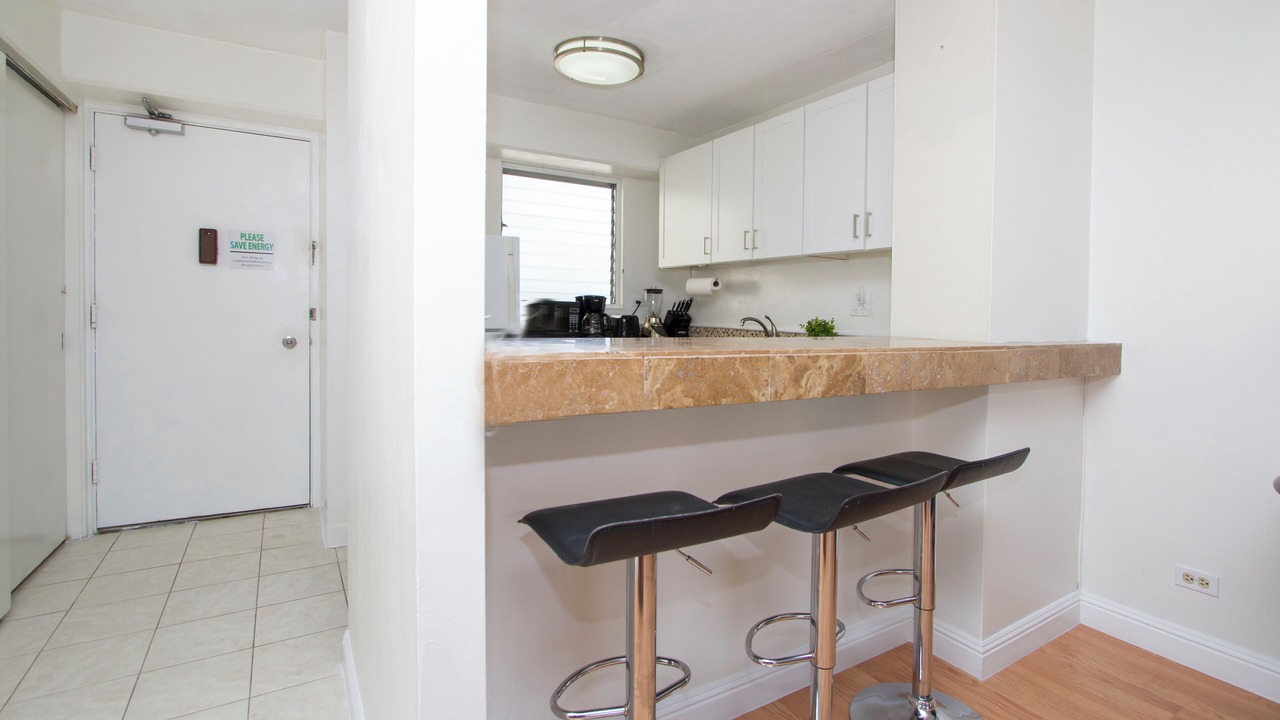 Photo of Kitchen in McCully - Moiliili