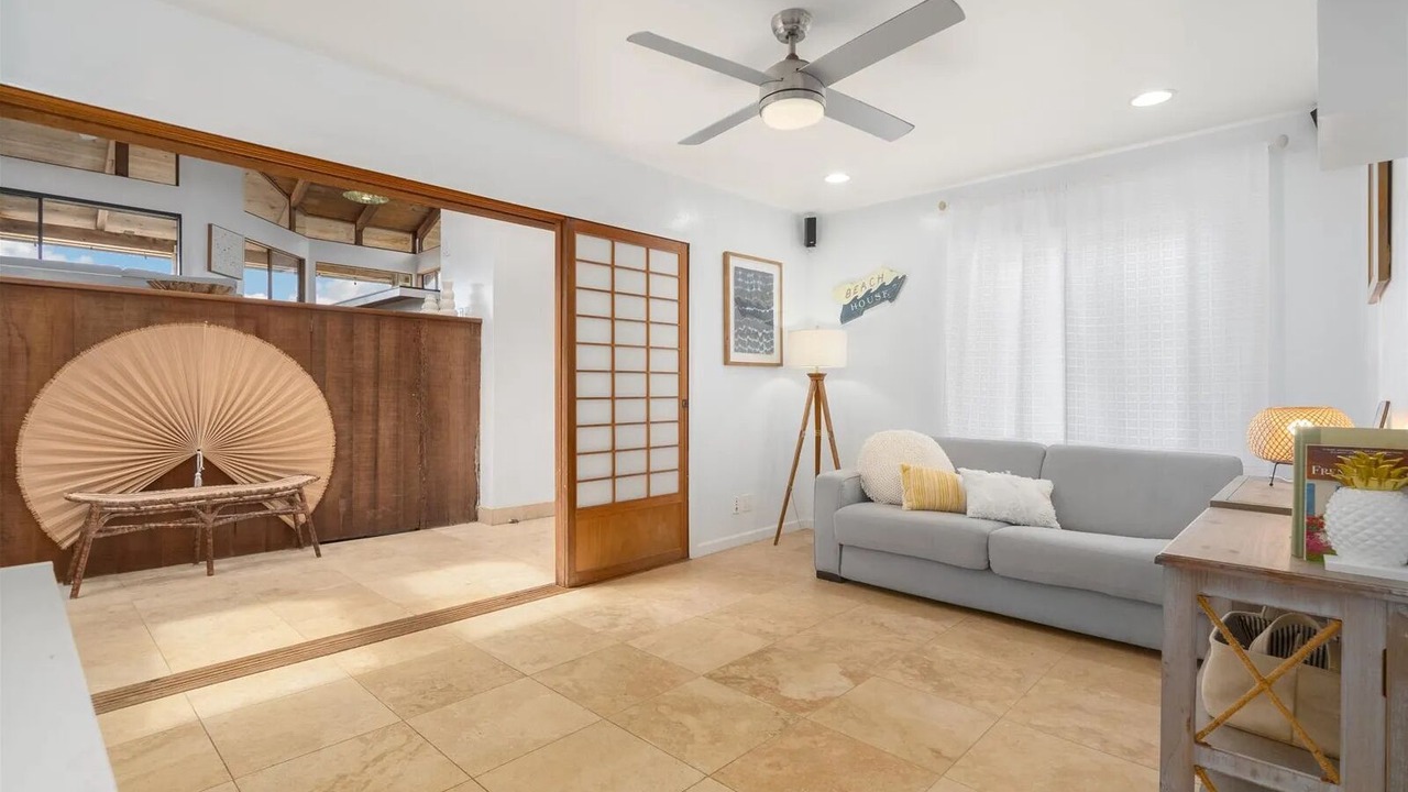 Photo of Livingroom in Pupukea