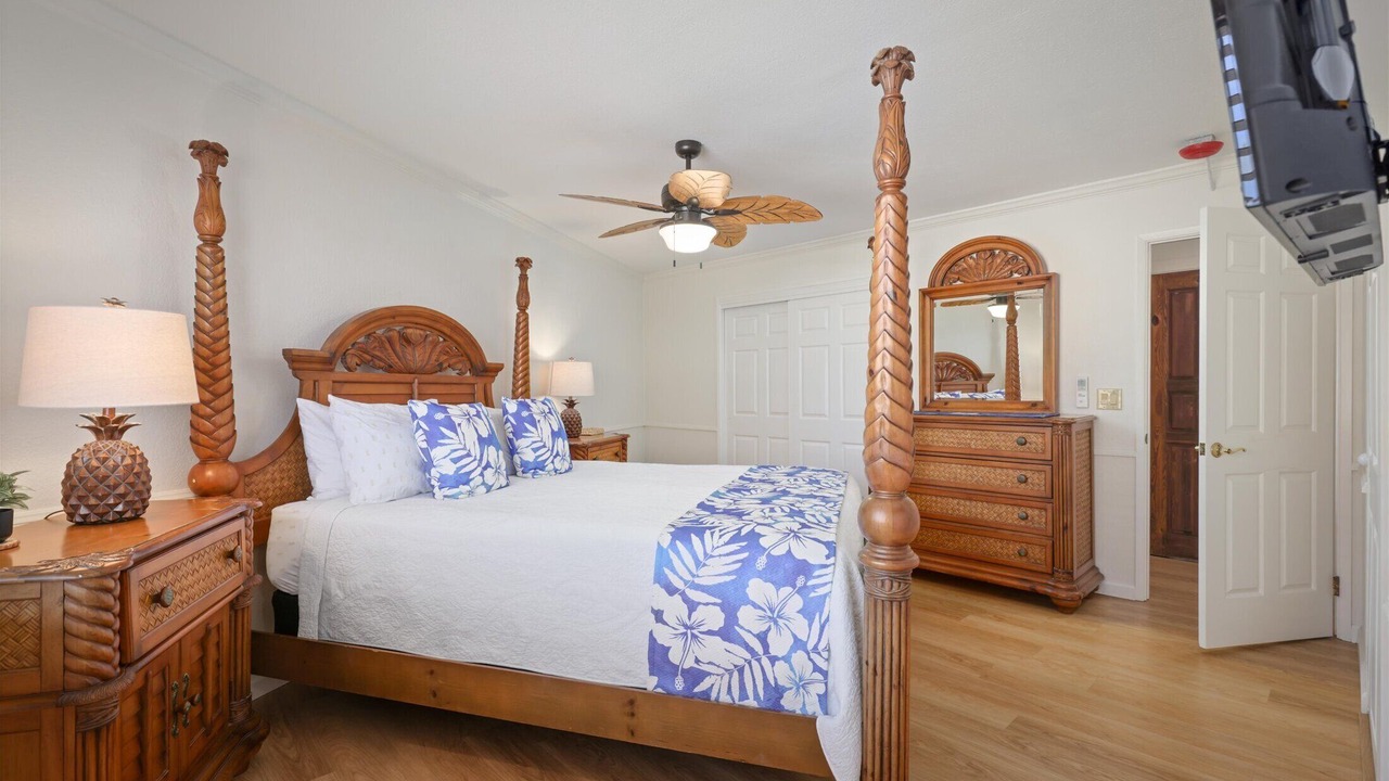 Photo of Bedroom in Historic Kailua Village