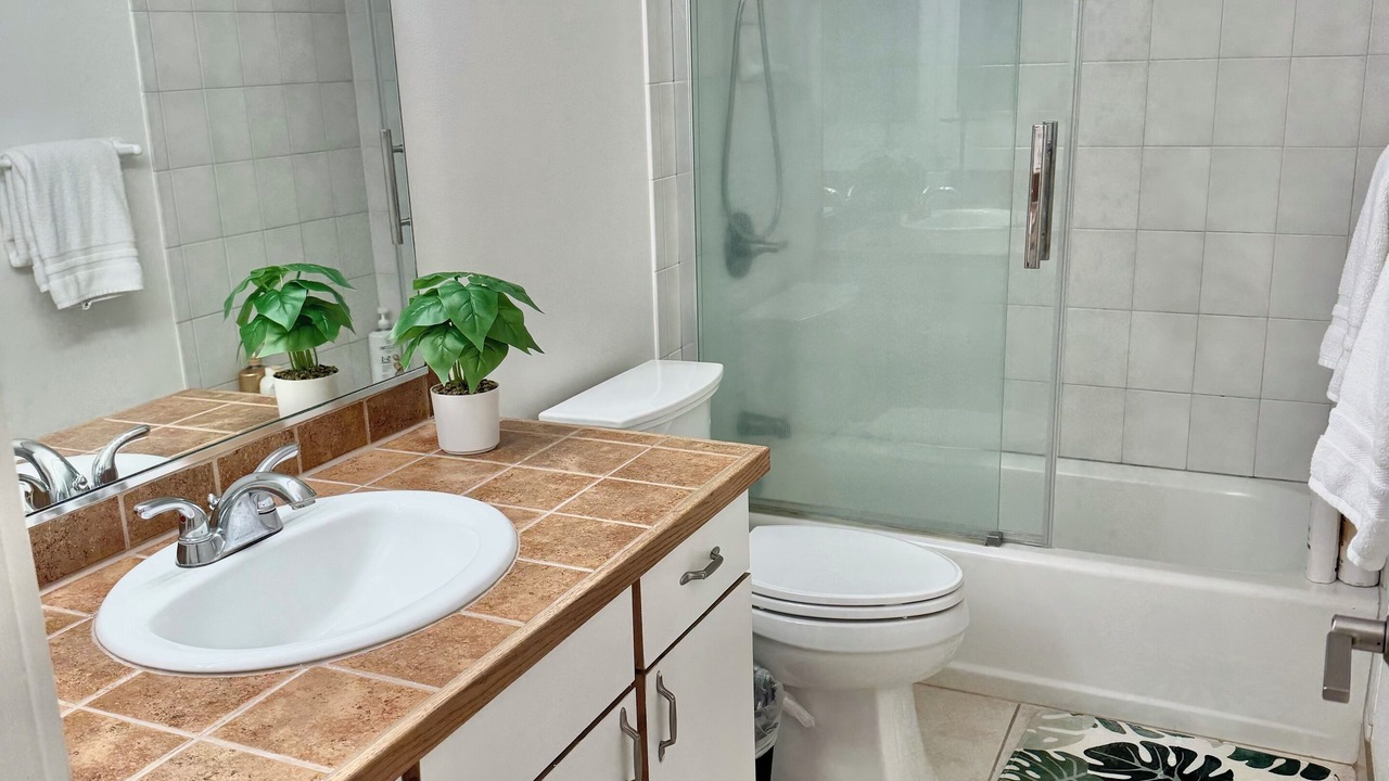 Photo of Bathroom in Waikoloa
