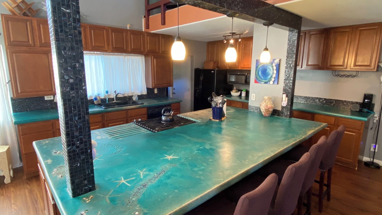 Photo of Kitchen in Waianae