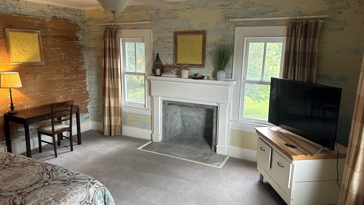 Photo of Bedroom in Troy