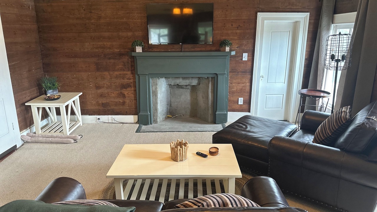 Photo of Livingroom in Troy