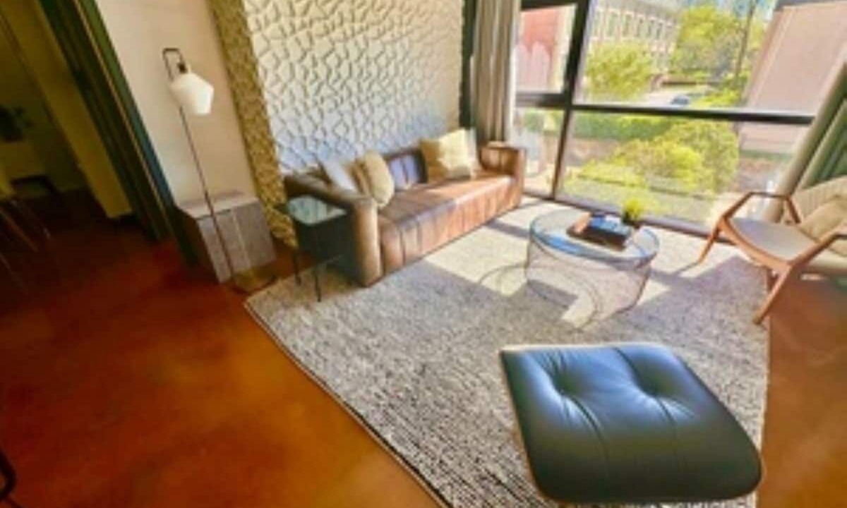 Photo of Livingroom in Fourth Ward