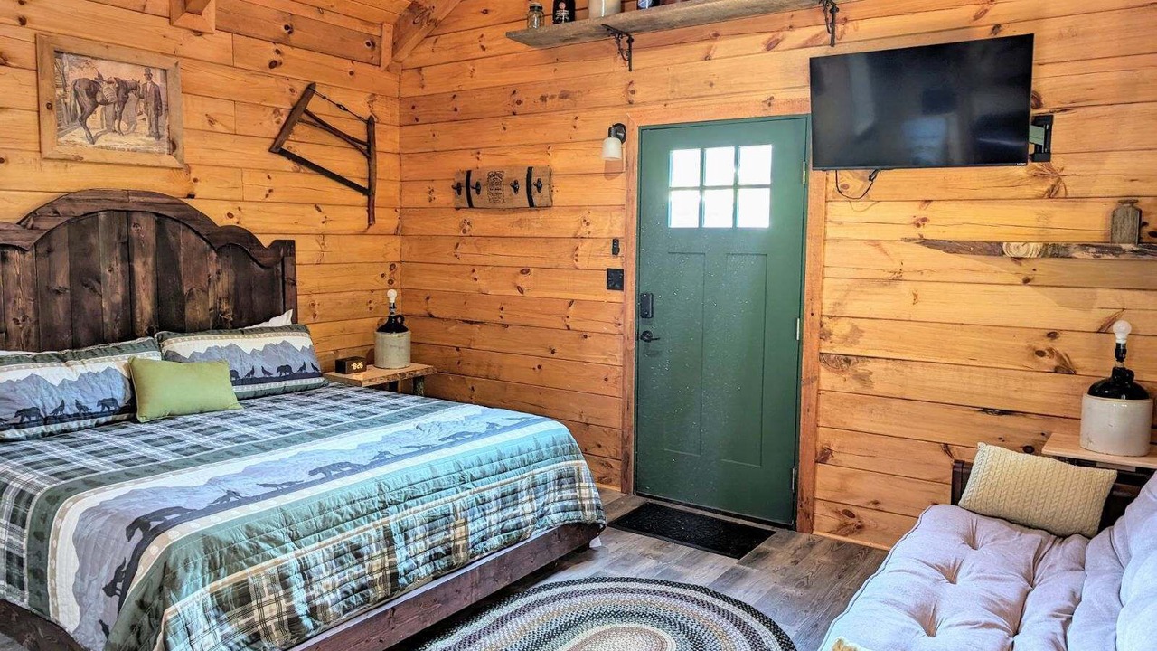 Photo of Bedroom in Fancy Gap